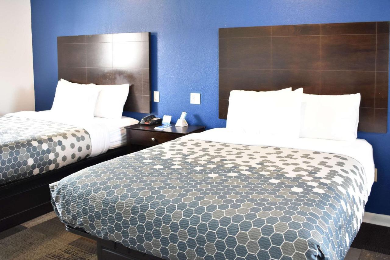 Swainsboro Rodeway Inn מראה חיצוני תמונה