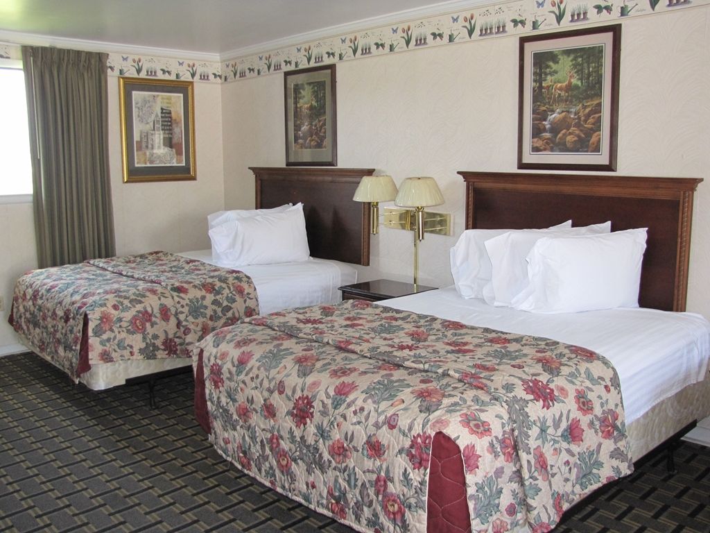 Swainsboro Rodeway Inn חדר תמונה