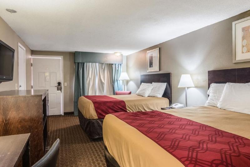 Swainsboro Rodeway Inn מראה חיצוני תמונה