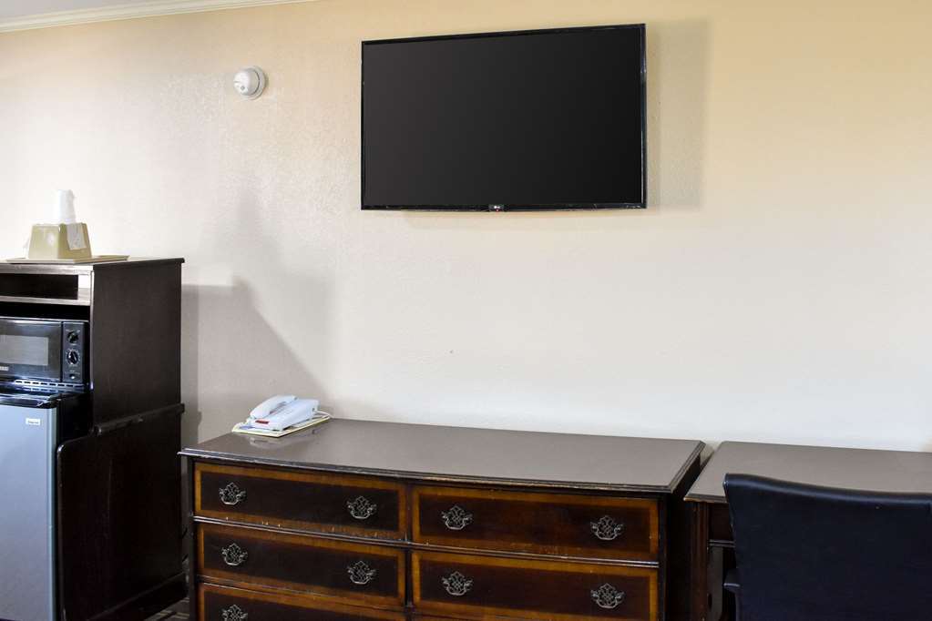 Swainsboro Rodeway Inn חדר תמונה