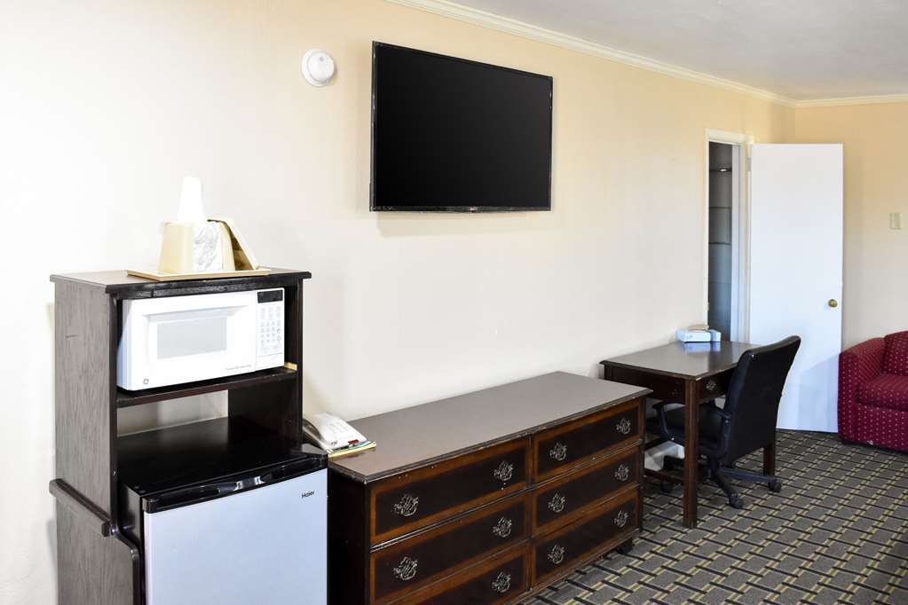 Swainsboro Rodeway Inn חדר תמונה