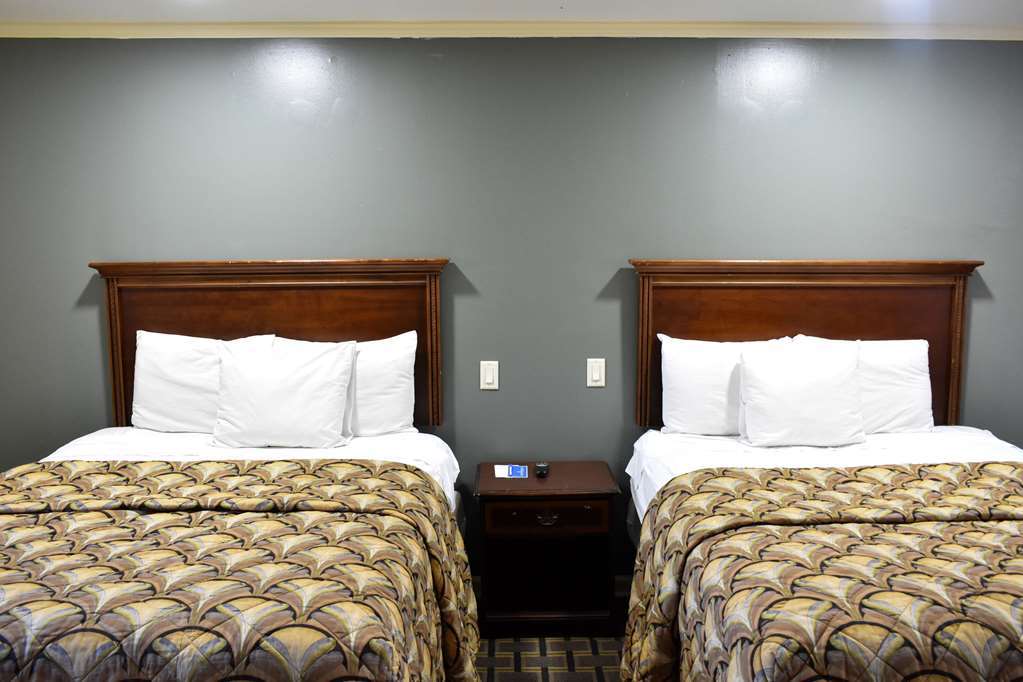Swainsboro Rodeway Inn חדר תמונה